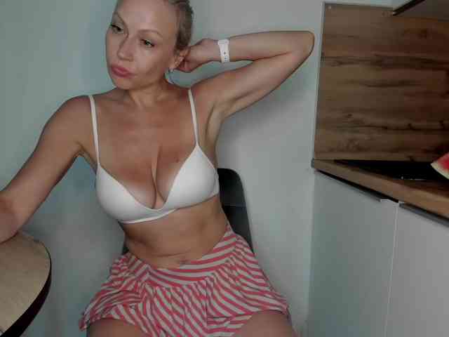 Milfa_hot webcam