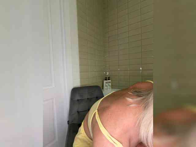 Milfa_hot webcam