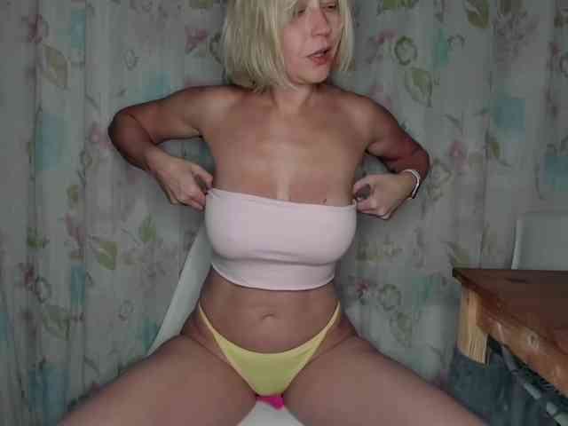 Alenkahot Live Webcam on BongaCams