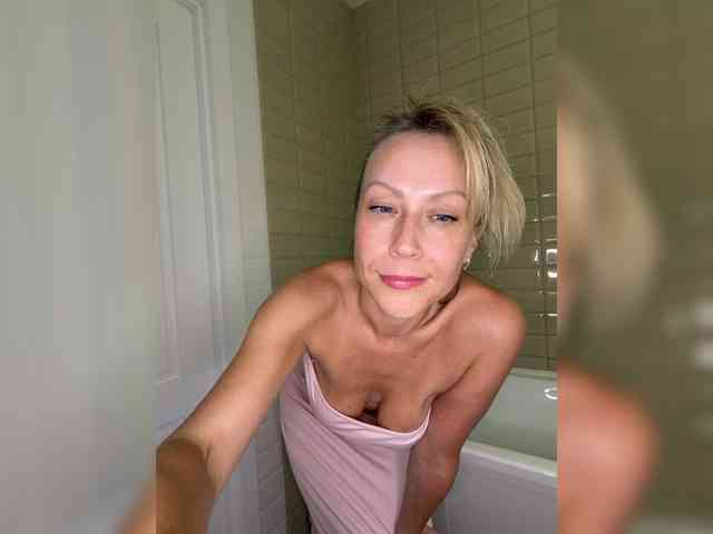Milfa_hot webcam