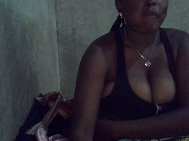 Sexypretty01's BongaCams show and profile