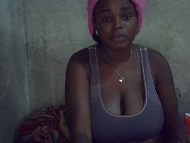 Sexypretty01's BongaCams show and profile