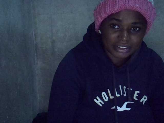 Sexypretty01 Live Cam and Statistics on UnifiedCams