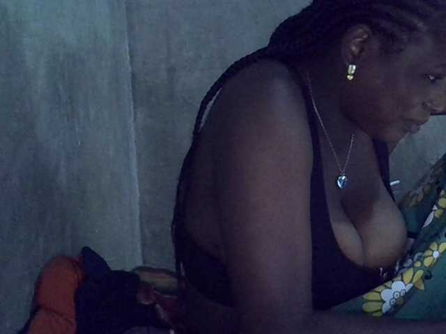 Sexypretty01's BongaCams show and profile