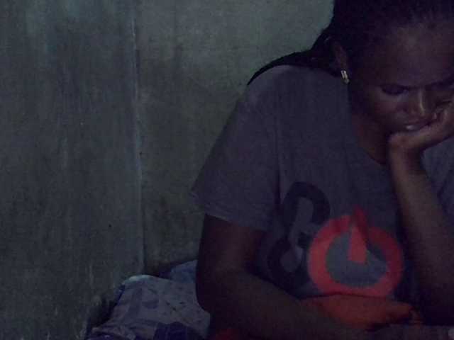 Sexypretty01 Live Cam on BongaCams