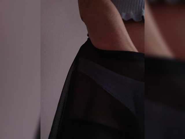 Leylla's BongaCams show and profile