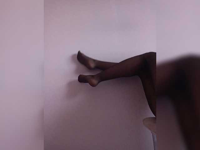 Leylla's BongaCams show and profile