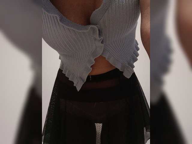 Leylla's BongaCams show and profile