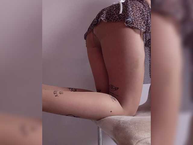 Leylla's BongaCams show and profile