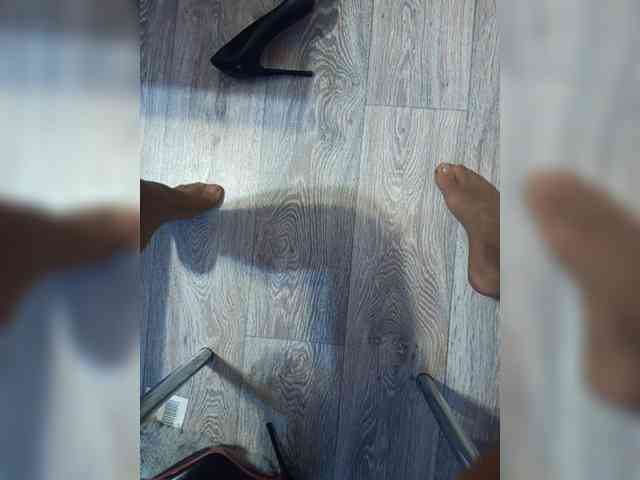 Leylla_ webcam