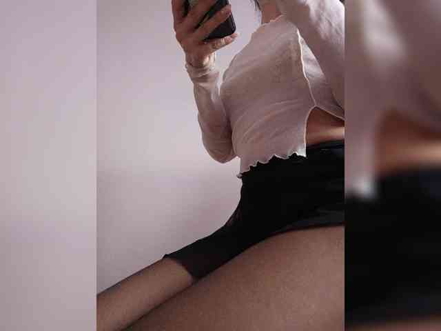 Leylla_
