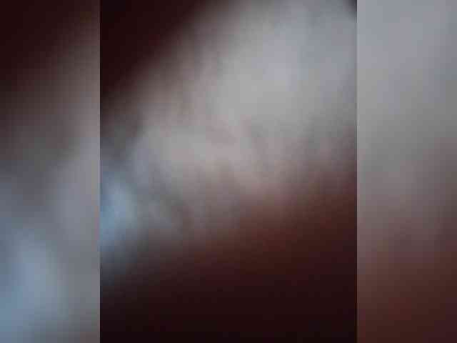 Leylla_ webcam