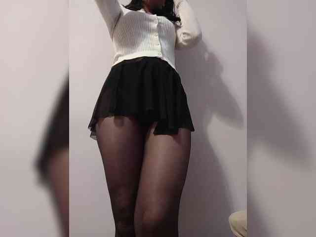 Leylla_ webcam