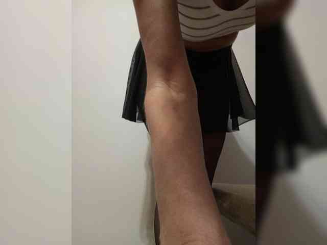 Leylla_ webcam