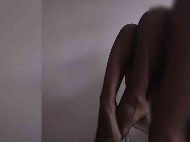 Leylla_ webcam