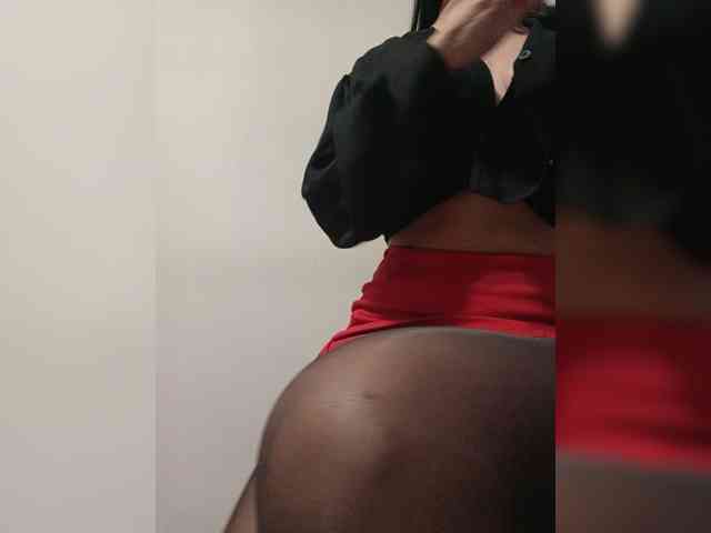 Leylla_ webcam