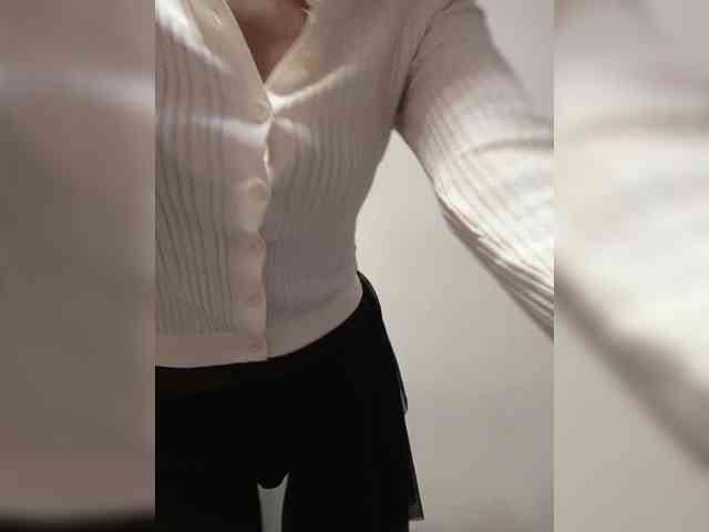 Leylla_ webcam