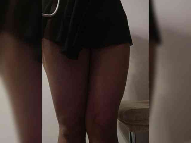 Leylla_ webcam