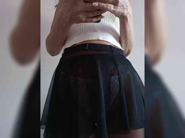 Leylla_ webcam