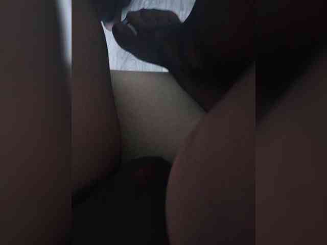 Leylla_ webcam