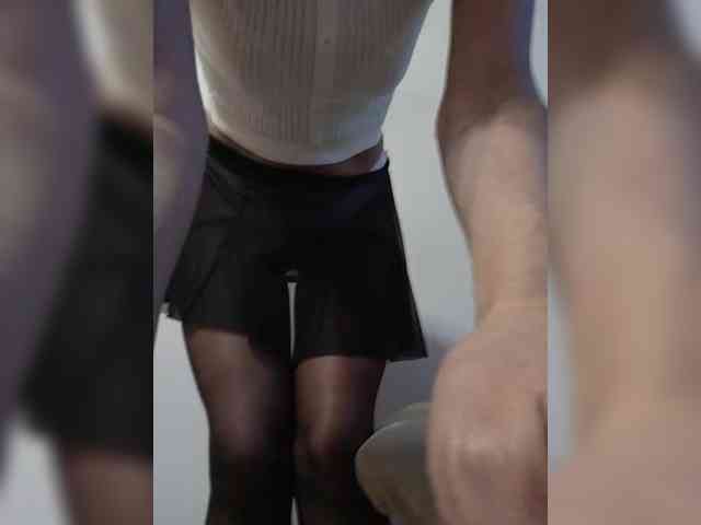 Leylla_ webcam
