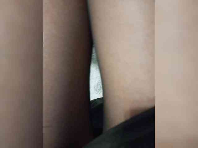 Leylla_ webcam