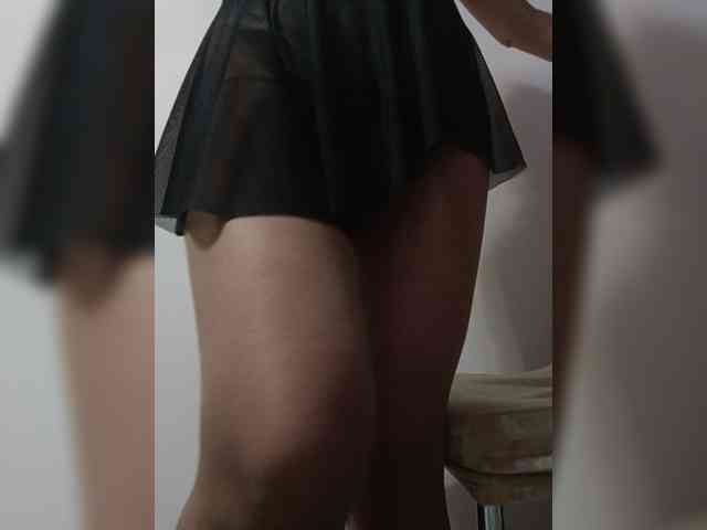 Leylla_ webcam