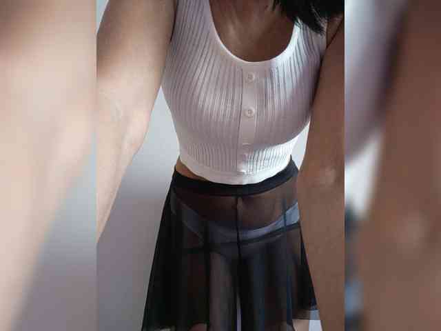 Leylla_ webcam