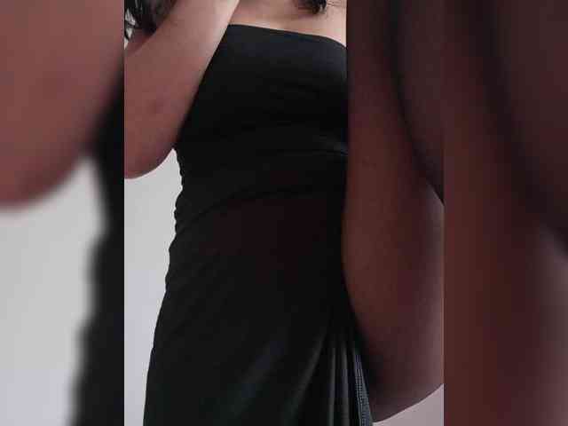 Leylla_ webcam