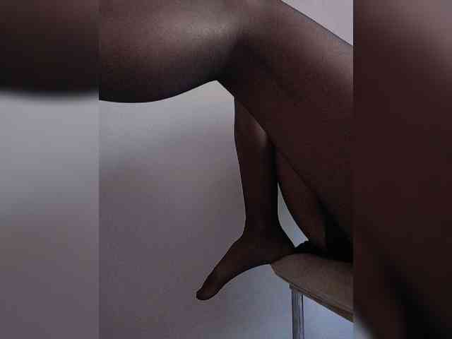 Leylla_ webcam