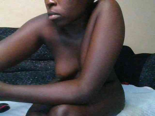 DivineAssGoddess webcam