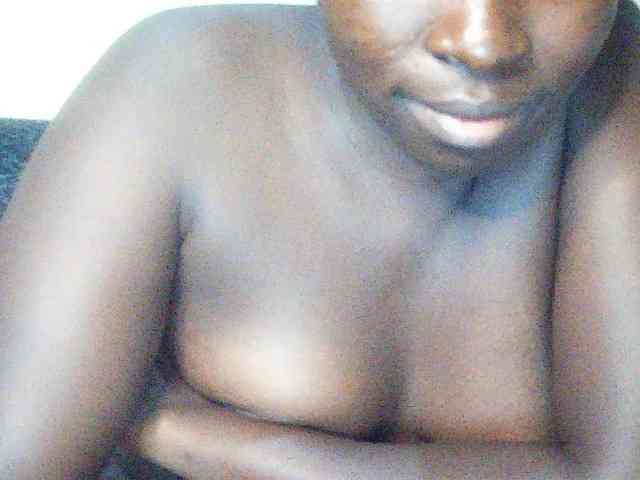 DivineAssGoddess webcam