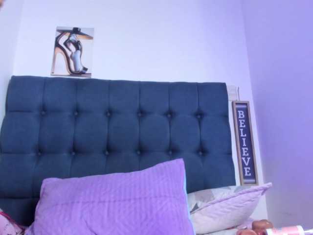 Allizon-star1 live cam on BongaCams