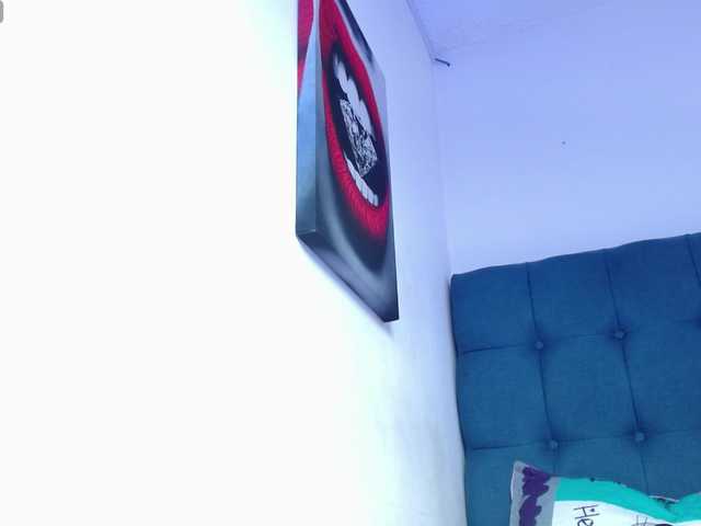 Allizon-star1's BongaCams show and profile