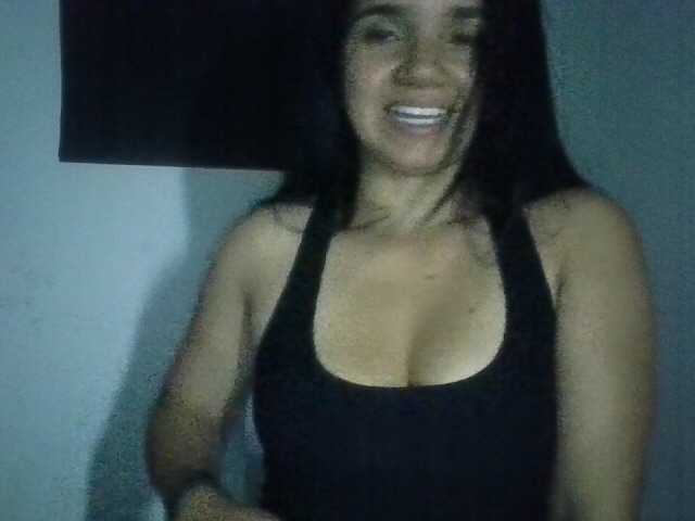 XiomaraSmith4 live cam