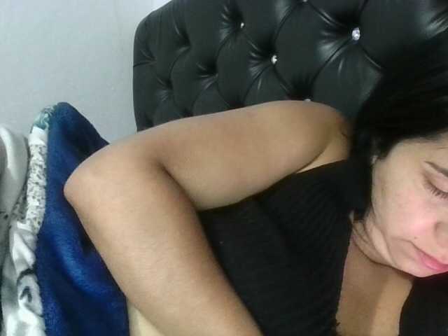 XiomaraSmith4 live cam on BongaCams