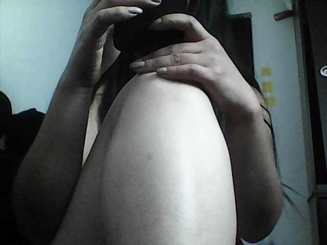 XiomaraSmith4's BongaCams show and profile