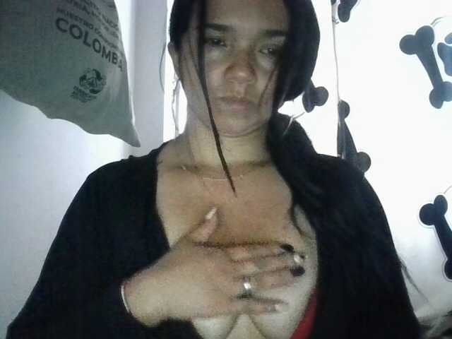 XiomaraSmith4 live cam on BongaCams