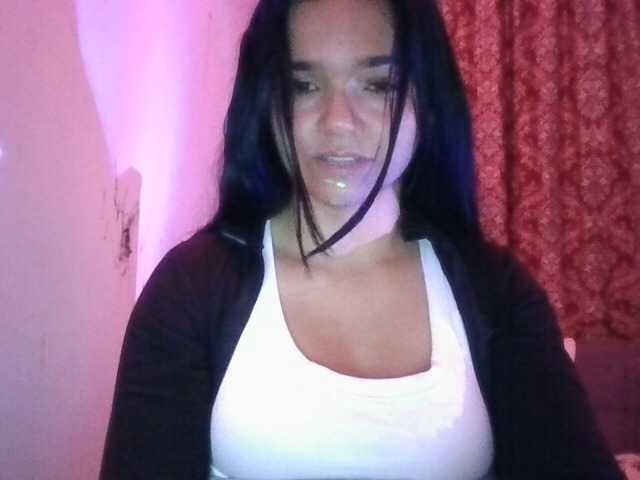 XiomaraSmith4 live cam on BongaCams