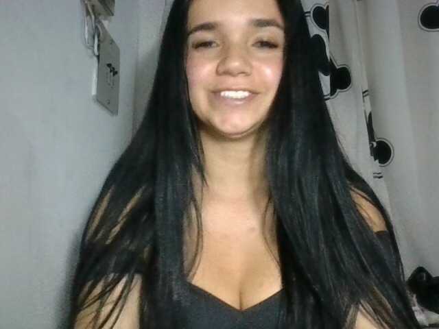 XiomaraSmith4 live cam preview