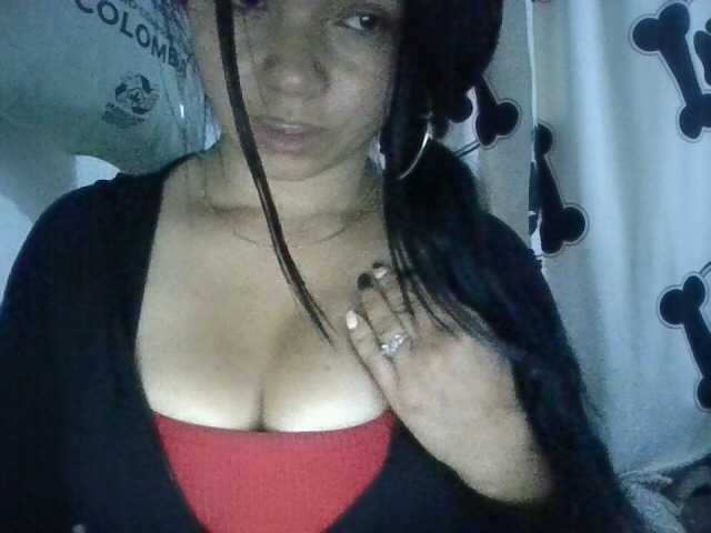 XiomaraSmith4 live cam on BongaCams