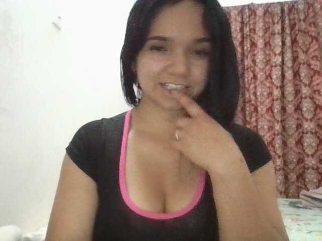 XiomaraSmith4 live cam on BongaCams