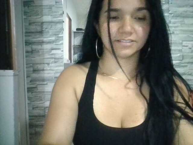 XiomaraSmith4 live cam on BongaCams