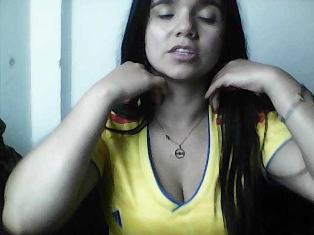XiomaraSmith4 live cam on BongaCams