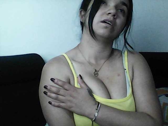 XiomaraSmith4 live cam on BongaCams
