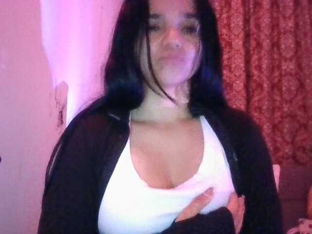 XiomaraSmith4 live cam on BongaCams