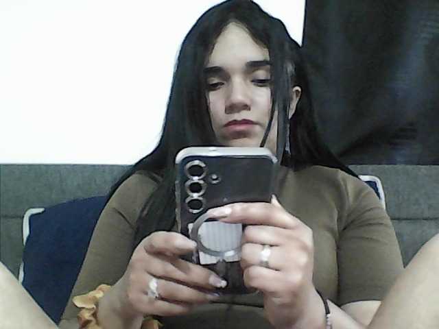 XiomaraSmith4 live cam on BongaCams