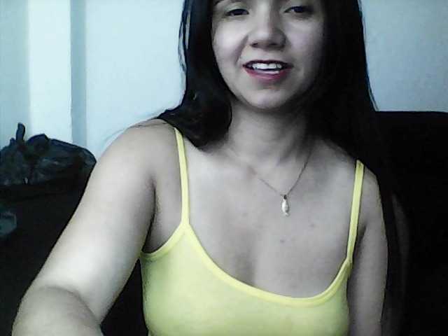 XiomaraSmith4's BongaCams show and profile
