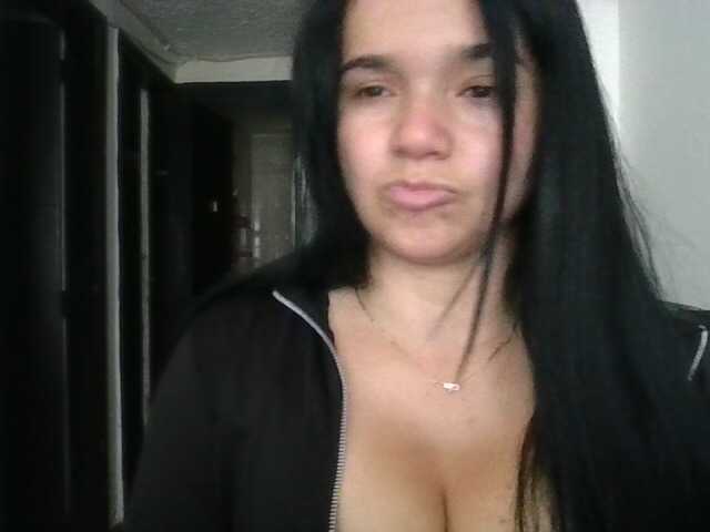 XiomaraSmith4 live cam on BongaCams