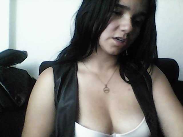 XiomaraSmith4 live cam on BongaCams